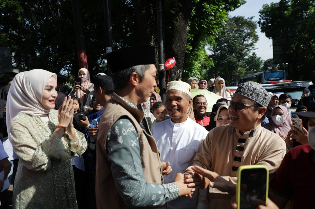 Haru, Dedie Rachim Lepas 441 Calon Jamaah Haji Kota Bogor