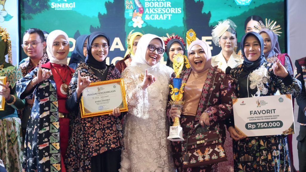 TP-PKK Kabupaten Bogor Raih Juara Favorit di Pusaka Pusat Karya Nusantara 2026